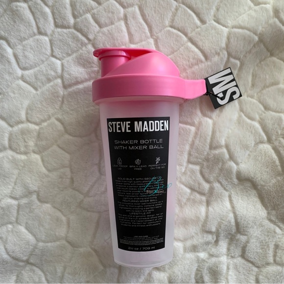 Steve Madden Pink Bow Shaker Bottle - Picture 3 of 6